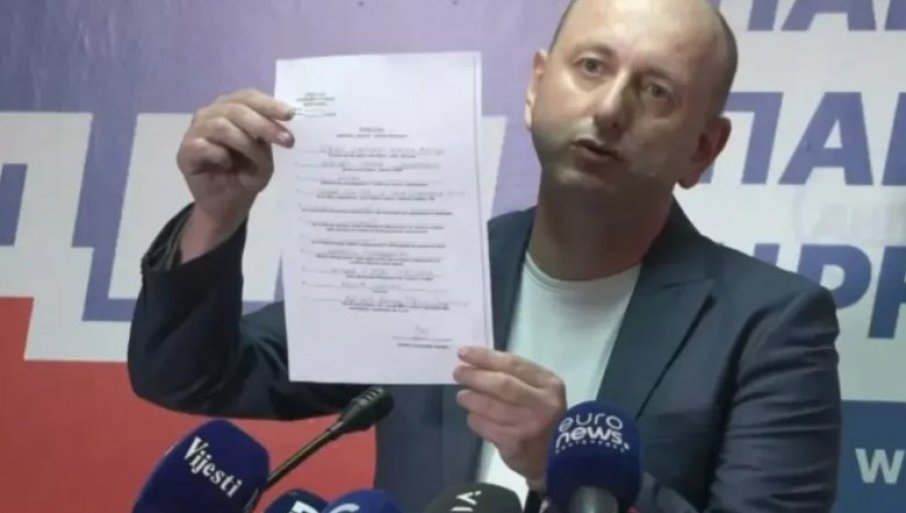 Knežević tvrdi da je Spajić porukom pokazao da se stidi srpskog porekla