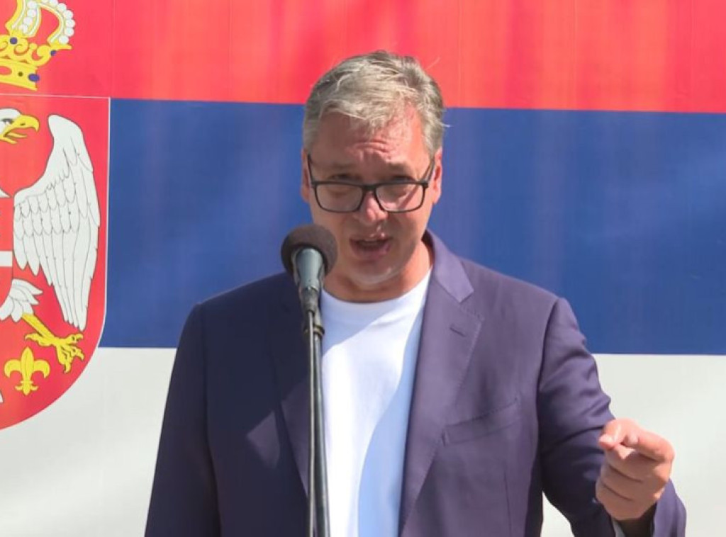 Vučić najavio pokretanje podkasta, prvi gost trener Miroslav Muta Nikolić