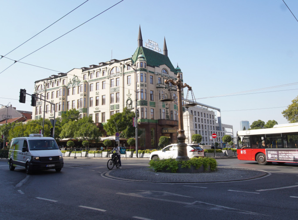 RHMZ najavio promenljivo oblačno i toplo vreme sa temperaturom do 34 stepena