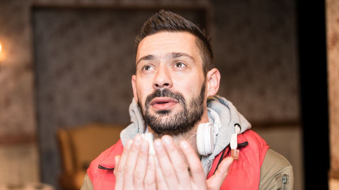 Glumac Milan Vasić: Zabranjen mi je repertoar pesama o Metohiji u Prizrenu