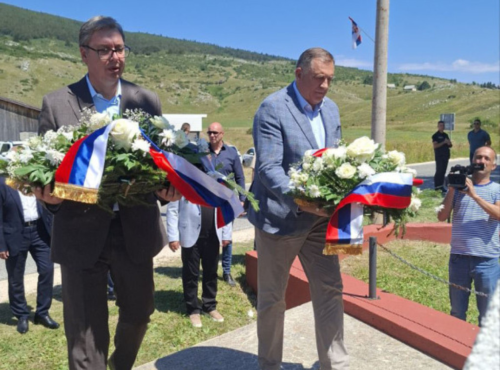 Vučić: Sve srpsko je spaljeno i srušeno, teško je ovde biti Srbin