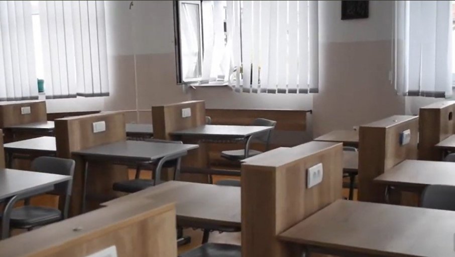 Aleksandar Šešelj: Treba stati na kraj mitinzima u školskim dvorištima