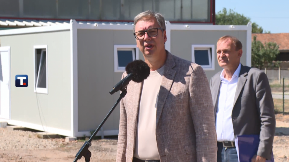 Vučić najavio početak radova na putu Nakovo-Mokrin i drugu fazu bolnice u Kikindi