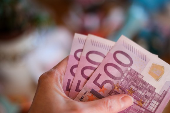 ECB: gotovina i dalje dominira plaćanjima u evrozoni uprkos širenju digitalnih opcija