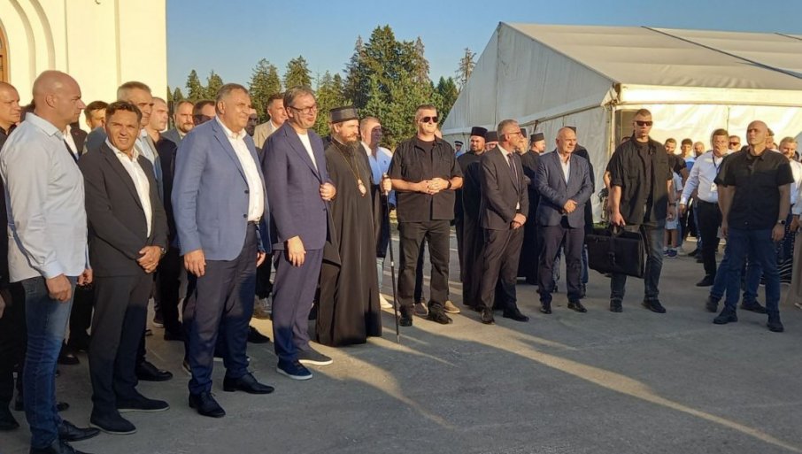 Vučić u Republici Srpskoj: Obaveza nam je biti uz naš narod gde god živi