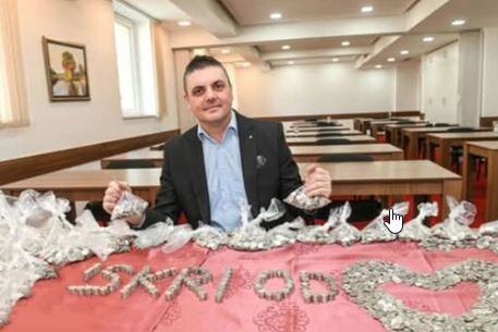 Bojan četiri godine skupljao kovanice za decu obolelu od raka
