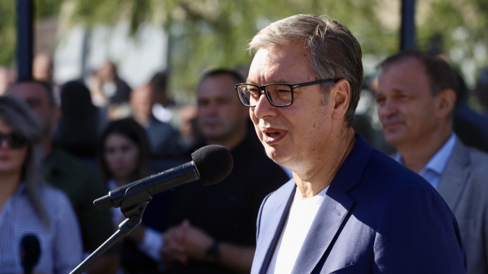 Vučić: U širem sistemu vlade Srbije biće preko 40 odsto žena