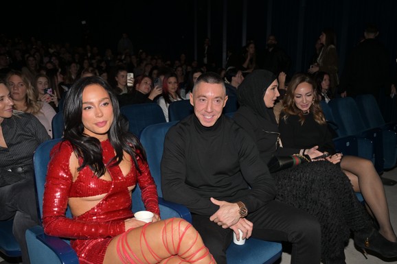 Nenad Stević posetio Editu Aradinović i ćerku Zou u njihovom domu
