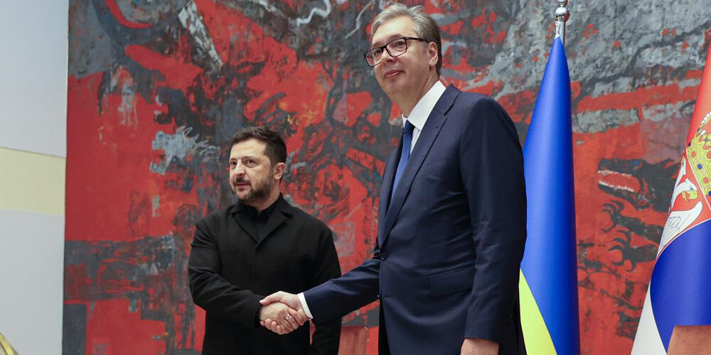 Vučić i zelenski razgovaraju oči u oči: Priređen svečani doček za ukrajinskoj predsednika, veliki broj gardista ispred Palate Srbija (FOTO)